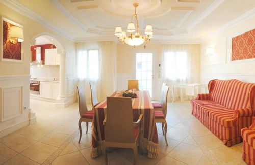 Montelabbate Villa | 250 m² Villa ∙ 5 bedrooms ∙ 11 guests
