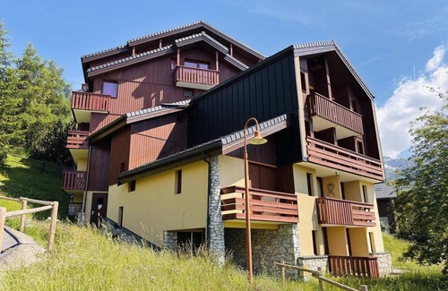Vallandry Apartment | 250m from ski slopes, 3rd floor, balcony, tv, ski locker, 20m², Peisey-Vallandry