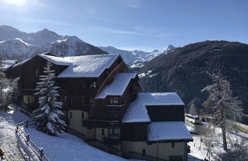 Vallandry Apartment | 250m from ski slopes, floor -2, balcony, tv, ski locker, 20m², Peisey-Vallandry