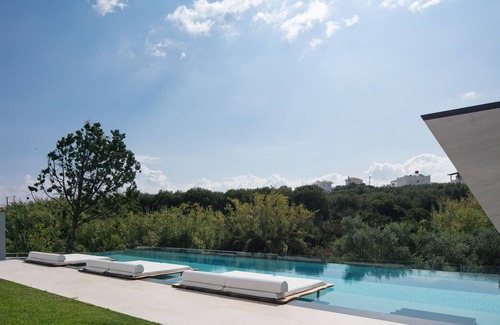 Agia Marina Villa | 250m2 pool, Daily Housekeeping, Spa, 300m to beach and Shops: by etouri