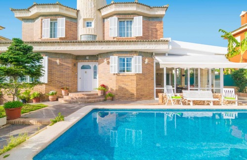 Pont d'Inca Villa | 254 m² Villa ∙ 3 bedrooms ∙ 6 guests
