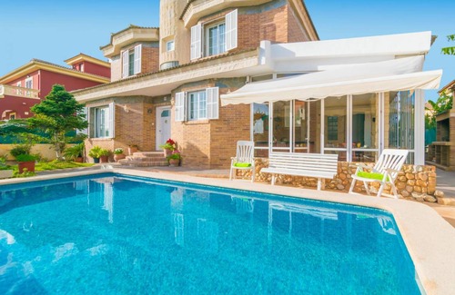 Pont d'Inca Villa | 254 m² Villa ∙ 3 bedrooms ∙ 6 guests