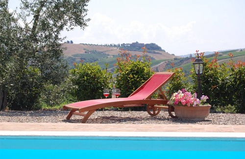 Castel Viscardo House | 260 m² House ∙ 5 bedrooms ∙ 10 guests