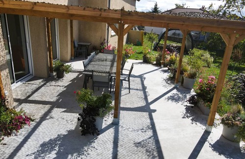 Panissieres Villa | 260 m² Villa ∙ 5 bedrooms ∙ 10 guests