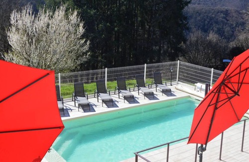 Pampelonne House | 265 m² Gîte ∙ 6 bedrooms ∙ 15 guests