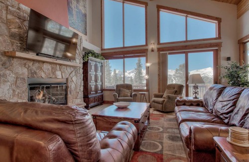 Woodmoor House | 265 m² House ∙ 4 bedrooms ∙ 14 guests