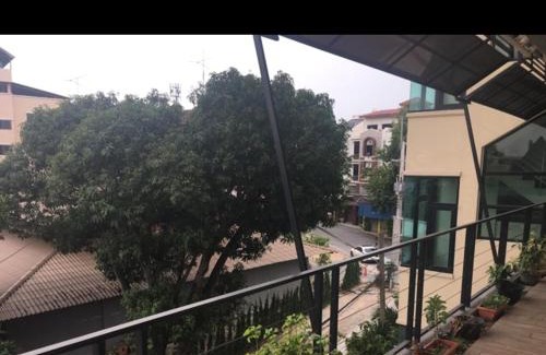 Saen Suk Apartment | 26bed and coffee