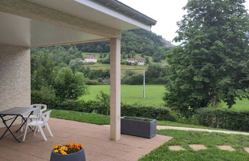 Baume-les-Dames House | 27 m² Gîte ∙ 1 bedroom ∙ 2 guests