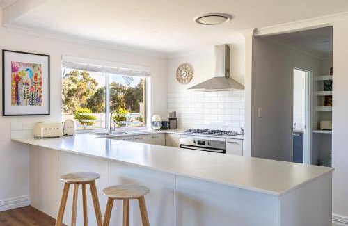 Burnside House | 270 m² House ∙ 4 bedrooms ∙ 8 guests
