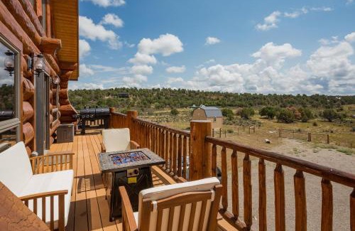 Sundance Hills House | 272 Sundance