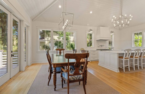 Vanderhorst Plantation House | 272 Tallow Tree: 5BR Home, Private Pool and Spa, Beach/Bike Gear Credit