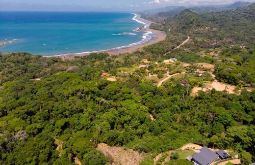 Dominicalito Villa | 279 m² Villa ∙ 4 bedrooms ∙ 8 guests