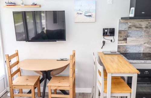 Chapel Saint Leonards Cottage | 28 CHERRY PARK, family friendly, with a garden in Chapel St Leonards