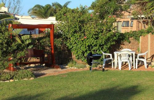 Wavecrest Apartment | 28 Dr Mike Heroldt Street