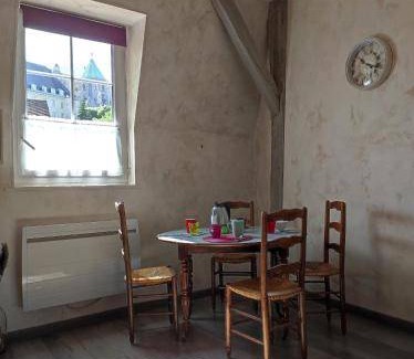 Chartres Apartment | 28 m² Apartment ∙ 1 bedroom ∙ 4 guests