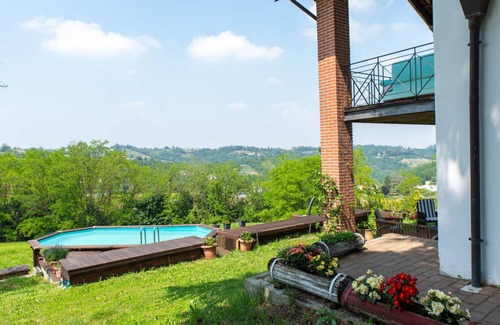 Ovada Other | 280 m² Accommodation ∙ 5 bedrooms ∙ 12 guests
