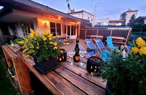 Prague 21 Villa | 280 m² Villa ∙ 3 bedrooms ∙ 10 guests