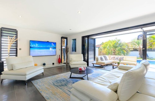 Labenne-Ocean Villa | 280 m² Villa ∙ 5 bedrooms ∙ 10 guests
