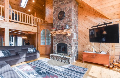 Howard House | 283 m² House ∙ 4 bedrooms ∙ 14 guests