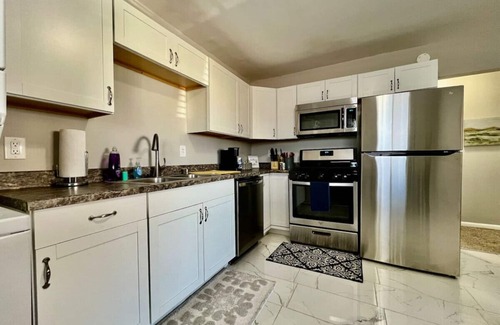 New Miami Apartment | 285 Whitaker unit A · Welcoming Two Bedroom Apartment on Whitaker