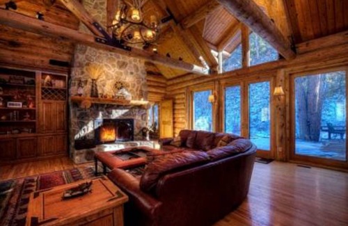 Rapid City House | 288 m² House ∙ 3 bedrooms ∙ 8 guests