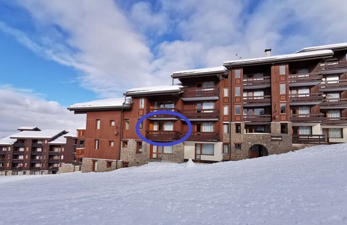 Macot-la-Plagne Apartment | 28m² apartment at the foot of the Belle-Plagne slopes for 4 people (altitude 2050m).