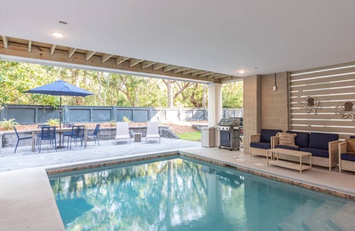 Folly Field House | 297 m² House ∙ 6 bedrooms ∙ 22 guests