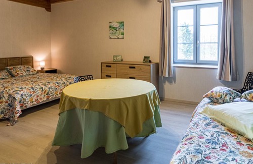 Source-Seine House | 297 m² House ∙ 6 bedrooms ∙ 14 guests