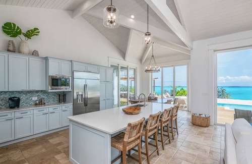 Forbes Hill House | 298 m² House ∙ 5 bedrooms ∙ 10 guests