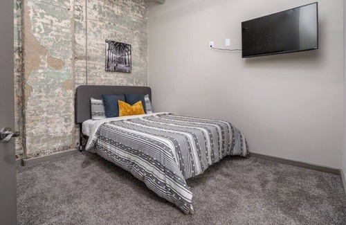 Rocky Mount Apartment | 2B - The Davis Lofts at Main Street 2br Apartment