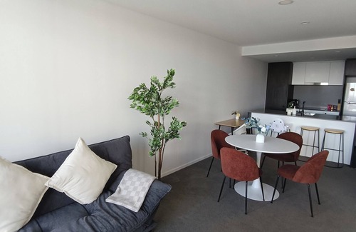 Bruce Apartment | 2B2B1C Apartment with Stunning Lake Views