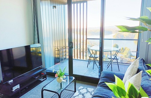 Bruce Apartment | 2B2B1C Apartment with Stunning Lake Views