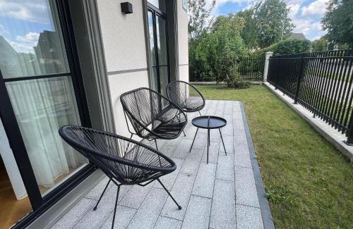 Druskininkai Apartment | 2BD,Terrace, AC, next to Dineika Park, Brand NEW, by Cohost