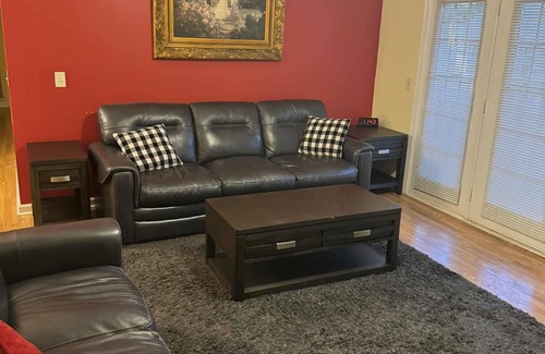 Greensboro Apartment | 2Bed 2Bath Cozy Apartment off Guilford college!