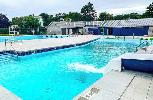 Winooski Apartment | 2Bed Apt 5mins from i89, Restaurants, Public Pool