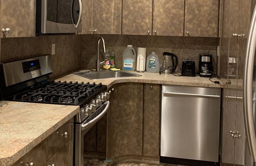 Sheepshead Bay Apartment | 2Bedroom 1+1/2 Bath Private Backyard