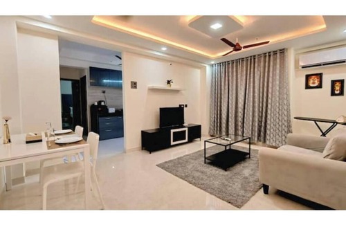 Hiranandani Gardens Apartment | 2bhk serviced apartment at powai