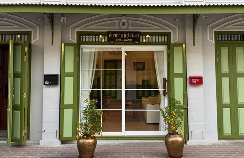 Chakkrawat House | 2BR 1SFB Home In Chinatown 5 Min MRT - Nivas Wanit