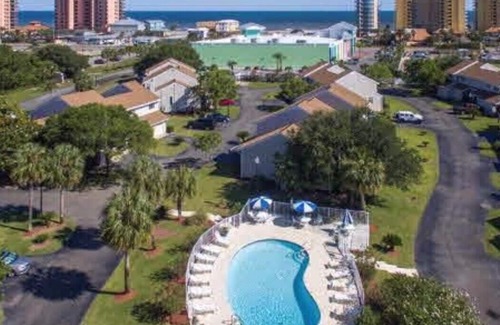 Orange Beach House | 2BR 2.5 BA Townhome. Conveniently located to everything!