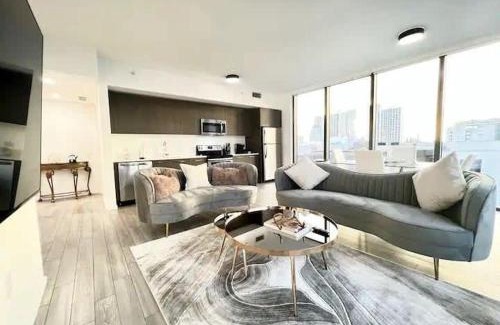 West End Apartment | 2BR, 2 Baths Lux Downtown Apt Heart of Austin with Amazing Views, Pool, & Gym