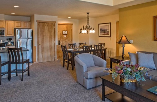 Four O'Clock Condo | 2BR 2BA at the foot of Peak 9 Breckenridge
