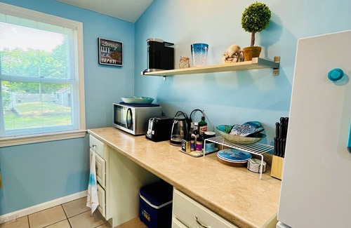 South Yarmouth Condo | 2BR/2BA Condo in South Yarmouth, Walk to Beach and Dining, A/C, WiFi.