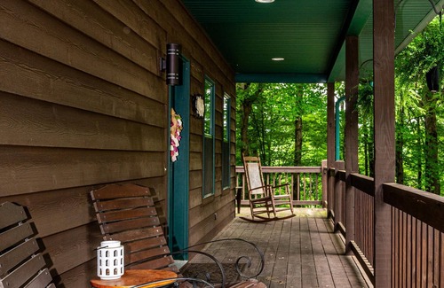 Unionville Cabin | 2BR 3BA