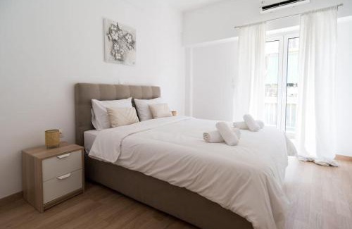 Agios Panteleimonas Apartment | 2BR Apartment next to the Metro station