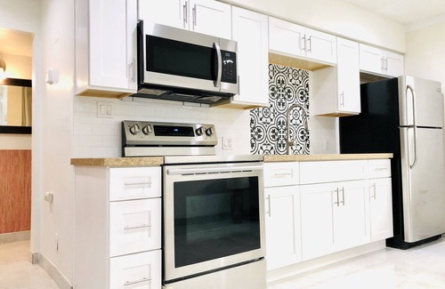 Beverly Green Condo | 2BR,Apartment,Sale,LasVegas,STRIP,LVCC,July4th,BOOK,Sale,Summer