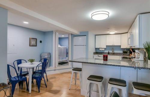 Southwest Harbor Apartment | 2BR Apt w/3 min Walk to downtown SWH - [Low Tide]
