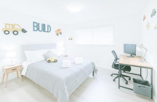 Sunnyvale West Apartment | 2BR APT with Brand new super quite AC, Washer, Dryer, Free EV Station, Free Parking in Cupertino