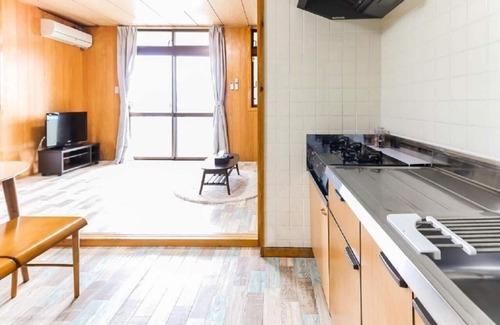 Chatan Apartment | 2BR Apt306 American VillageBeach 1min by car/Nakagami-gun Okinawa
