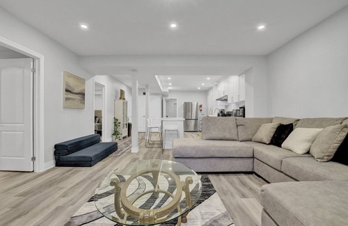 Hamilton Apartment | 2BR Basement Suite with Fireplace & Central A/C