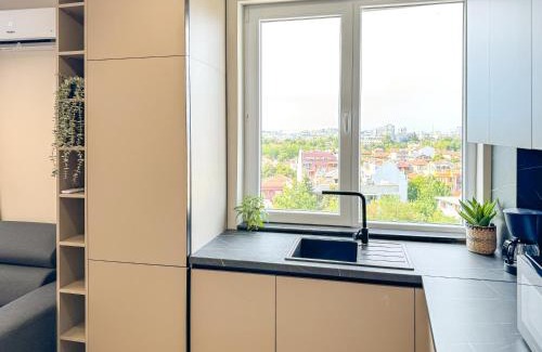 Plovdiv Center Apartment | 2BR Business Suite with FREE GYM, by Holiwork Stays